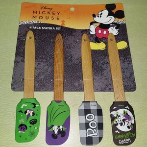 Disney Mickey Mouse Halloween Spatula Set